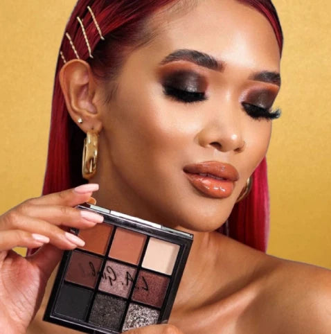 PALETA DE SOMBRAS DOWNPLAY L.A. GIRL